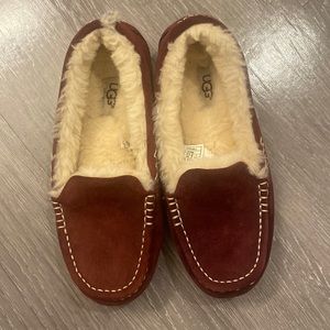 Ugg slippers